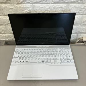 E185 FUJITSU LIFEBOOK AH30/E2 FMVA30E2W CPU不明 メモリ無し　通電不可　ジャンク