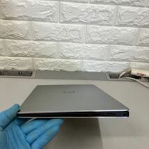 I182 DELL XPS P54G Core i5 第八世代　ジャンク_画像3