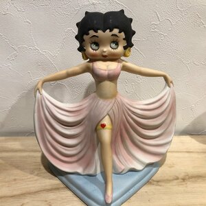 ライト　高さ約２２ｃｍ　ベティちゃん Betty Boop ベティブープ Vandor 陶器 フィギュア KFS ベティ アメリカ 雑貨 置物 レトロ 管理001