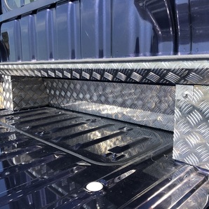 S500/S510ハイゼットジャンボ キャビンバックパネル カバー下フルセット（アルミ縞板）の画像1