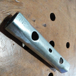 整備用工具　車載工具 ボックスレンチ box wrench メーカー不明　サイズ表記17-17.5〈Ｐ〉mm. 全長106.7mm. 英国車用？　ほぼ未使用 