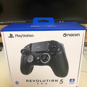 美品　PS5/PS4/PC用 ナコン レボリューション5プロ コントローラー ブラック [Nacon]