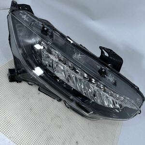 M 39-5-2美品　シビック　FK1 FK7 FK8 等　セダン　ハッチバック　打刻J1 100-18661 LED ヘッドライト 