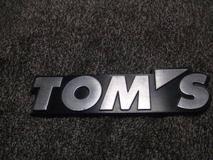 TOM'S　トムス　エンブレム　未使用品。