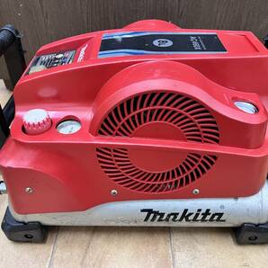 ※完全不動品 ジャンク品 商品説明必読 makita マキタ エアコンプレッサ AC460X 管240421 DRARの画像4