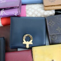 財布 バッグ まとめ セット やま ヴィトン Louis Vuitton モノグラム エピ フェラガモ フェンディ バーバリー ダンヒル カルティエ_画像5