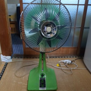 【稼働品】昭和レトロ　扇風機　HITACHI　きわ風　H-30WH