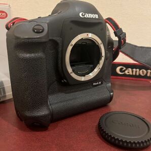 1円スタート Canon キャノン EOS-1 D Mark III ボディ デジタル一眼レフカメラ 一眼レフ カメラ 中古 美品 の画像4