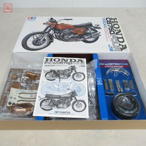 未組立 タミヤ 1/6 ホンダドリーム CB750FOUR ビッグスケールNO.1 ITEM 16001 TAMIYA HONDA【40の画像1