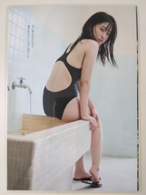 W193《切り抜き》【上西怜・川口優菜】8P（ラミネート加工・B5サイズ）/週刊プレイボーイ 2021年No.9 グラビア ☆送料一律☆_画像3