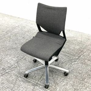 Wilkhahn/ウィルクハーン Modus/モダス デスクチェア キャスター脚 グレー シンプル モダン 事務椅子 ワークチェア オフィスの画像1