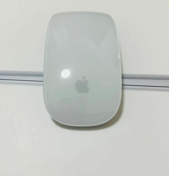 iMac付属品　シルバーマジックマウス3