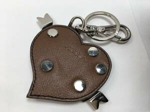 [ pack free ] beautiful goods PRADA Prada safia-no leather Heart key ring key holder charm lady's Brown [f4984]