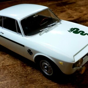  アルファロメオ GTA 1300 ジュニア １/24 グンゼ 完成品 素人素組 Alfa Romeo GTA1300 Juniorの画像5