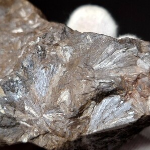 灰鉄輝石 カッコいいブロンズ色標本 福井県中竜鉱山 産 国産鉱物 鉱物 標本の画像9