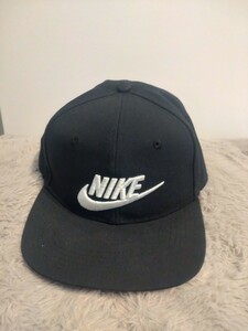 NIKE hat *