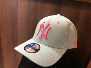 ニューエラ キャップ NEW ERA CAP NY ピンク刺繍入　青　系　ニューヨークヤンキース フリーサイズ