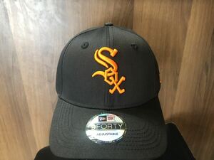 ニューエラ SOX キャップ 帽子　NEW ERA CAP ブラック系　オレンジゴールド刺繍入　男女用　フリーサイズ