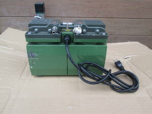 #112 vacuum pump ULVAC DA-20D used 