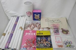 【同梱可】中古品 韓流 TWICE 公式 ソウル　アラームクロック 目覚まし時計・バッグ・ポスター等グッズセット