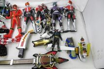 【まとめ売り 動作未確】 ホビー 魔獣合体DXガオレンジャー 仮面ライダーカブト他 ソフビ等グッズセット_画像3