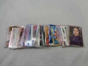 【同梱可】中古品 韓流 TWICE ダヒョン サナ ジョンヨン 他 トレカ 80枚 CD封入含む グッズセット