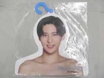 【中古品 同梱可】 Snow Man 目黒蓮 フォトハンガー Johnnys’ ISLAND STORE 2019_画像1