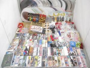 【まとめ売り 中古品】 ジャニーズ NEWS 関ジャニ∞他 CD ペンライト うちわ 等 グッズセット