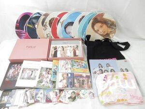 【同梱可】中古品 韓流 TWICE ナヨン 他 トレカ 33枚 うちわ タオル CD MORE&MORE 等 グッズセット