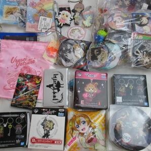 【同梱可】中古品 アニメ 鬼滅の刃 名探偵コナン他 缶バッジ クリアファイル 等 グッズセットの画像3