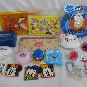 【同梱可】中古品 ディズニー くまのプーさん ティガー マリーちゃん 他 パスケース ランチボックス ショッピングバの画像1