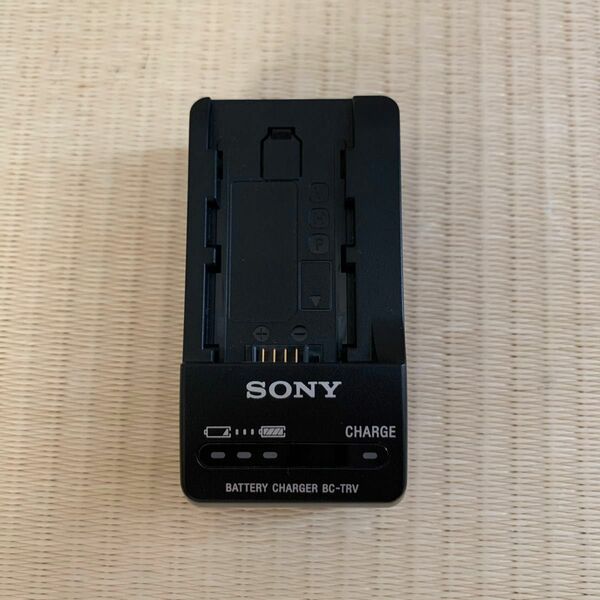 SONY ソニー BC-TRV バッテリーチャージャー 充電器　美品　