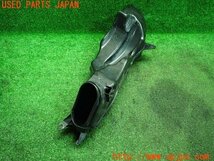 3UPJ=83400537]スズキ・GSX-R 1000(GT78A)逆輸入車 純正 右エアーインテーク エアーダクト フロントカウル 中古_画像4