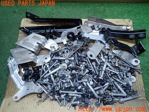 3UPJ=95730720]BMW アクティブハイブリッド5(FX35 F10)前期 ネジ・ナット・ステー類 セット ジャンク