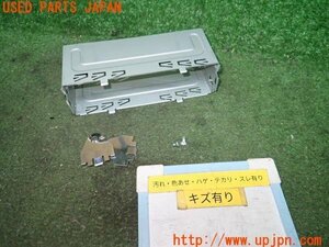 3UPJ=95630605]ポルシェ ボクスター 2004年登録(98623)社外 1DIN ナビ オーディオ 取付キット 金具 ステー 中古