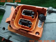 3UPJ=96480581]BMW i3(I01/1Z06)2014y 前期 純正 変圧器 オンボードチャージャー 639452-10 中古_画像3