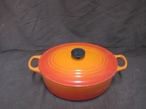 【A124】LE CREUSET ル・クルーゼ　ココットオーバル 両手鍋 25cm　オレンジ ホーロー鍋