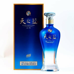 日和商事 天之藍 中国 白酒 洋河藍色経典 綿柔型 52度 500ml 箱付 #4288