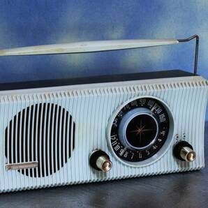 ※きれいな 三菱 ７ トランジスターラジオ TR-290 約30x12x9㎝ ミントグリーン 電波入りました。の画像1