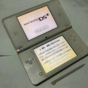 送料無料　DSiLL 本体 タッチペン付 NINTENDO UTL-001 ニンテンドー 任天堂 NINTENDODSiLL NINTENDO ニンテンドーDSiLL DSi LL DS i