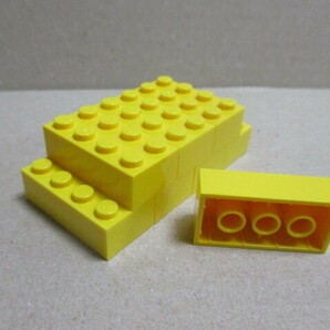 レゴ パーツ 2×4ブリック 黄8個 新品の画像1