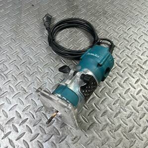 【現状品】☆マキタ(makita) 6mmトリマ 3709 動作詳細欄記載有 100V 木工 切削 モーター回転確認済み【格安出品♪】の画像1