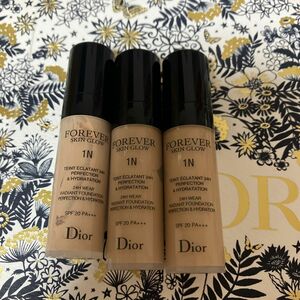 ディオール　DIOR スキンフォーエヴァーフルイドグロウ1N 5ml×3 ファンデーション