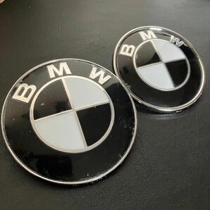 BMW エンブレム　フロント　ボンネット トランク 82mm/73mm 2個セット フロント エンブレム　ブラック　ホワイト