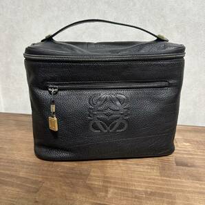 LOEWE ロエベ ポーチ ブラック ハンドバッグの画像1