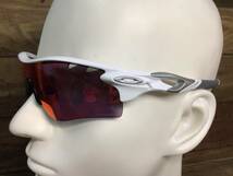 HQ968 オークリー OAKLEY RADAR LOCK レーダーロック サングラス アイウェア 白 プリズムレンズ 傷有_画像3