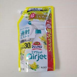 バスマジックリン エアジェット 液体スプレー ミモザの香り 詰め替え 特大 820ml 1個 花王