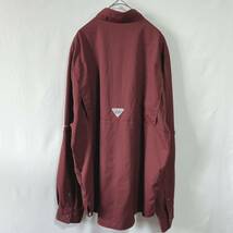 Columbiaコロンビア　PFG フィッシングシャツ　長袖シャツ　カレッジチームロゴ　オムニシェイド　サイズＬ_画像2