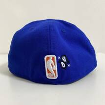 新品 New Era ツバ裏グレー NY Knicks Bandana Blue Cap Grey Under Visor 7 5/8 60.6 ニューエラ ニックス バンダナ ペイズリー キャップ_画像6