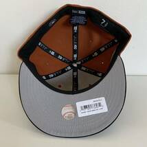 新品 New Era ツバ裏グレー NY Yankees 2Tone Burnt Orange Black Cap 7 3/8 58.7cm ニューエラ ヤンキース 2トーン オレンジ キャップ_画像8